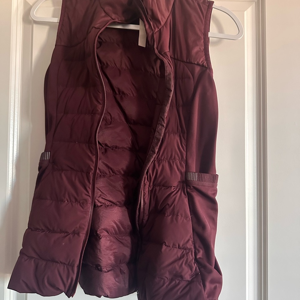 Lululemon Women's Burgundy Puffer Vest